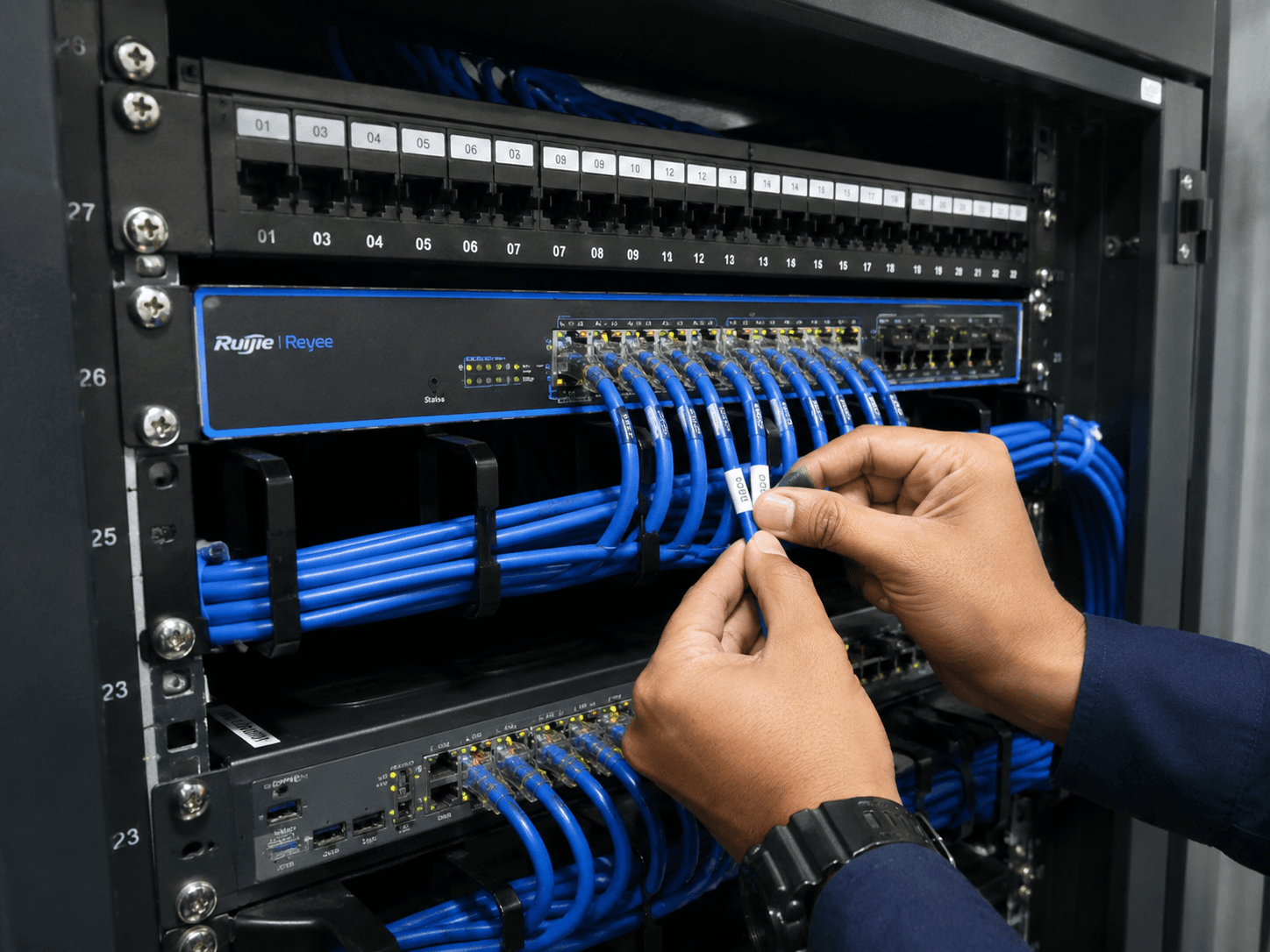 Patch Panel & Labeling - dokumentasi jasa instalasi jaringan RaniTech